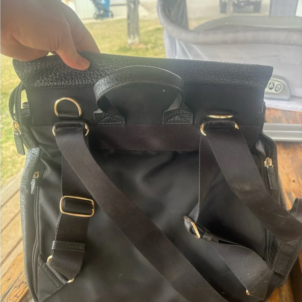 Storksak pebbled leather